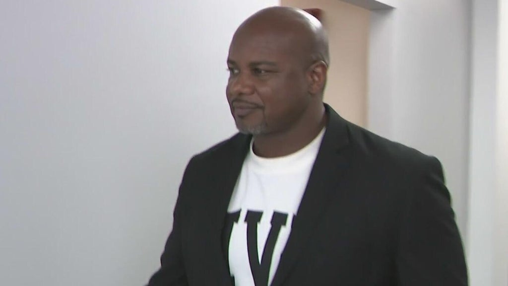 North Miami Beach city manager faces multiple legal challenges alleging workplace misconduct — CBS Miami, Boca Raton Government news