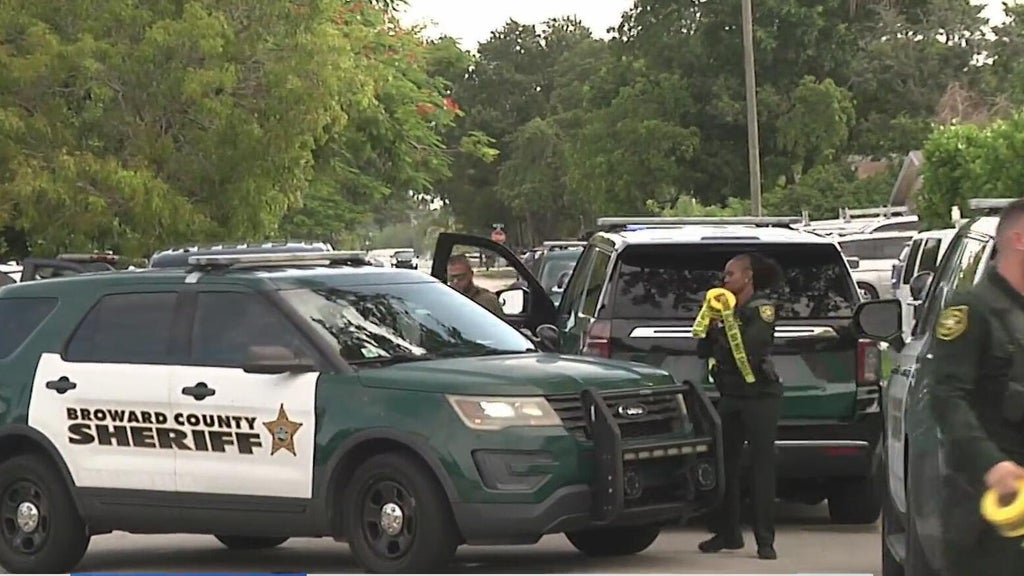 Man drives himself to hospital after early morning shooting in Central Broward, authorities say — CBS Miami, Boca Raton Health news