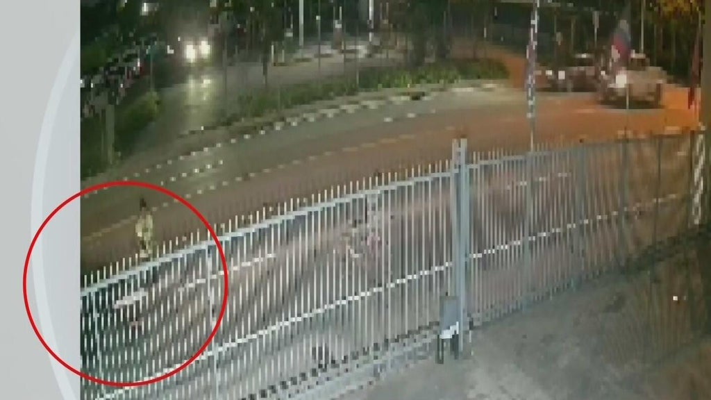 Miami police continue search for driver who hit man crossing street with scooter — CBS Miami, Boca Raton Community news