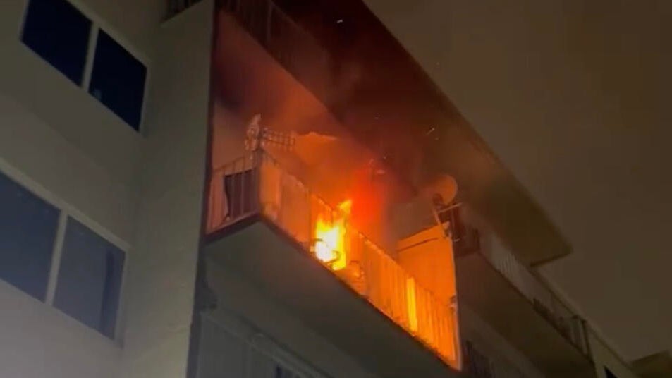 Miami apartment fire displaces 15 residents, two transported with smoke inhalation, officials say — Boca Raton Health news