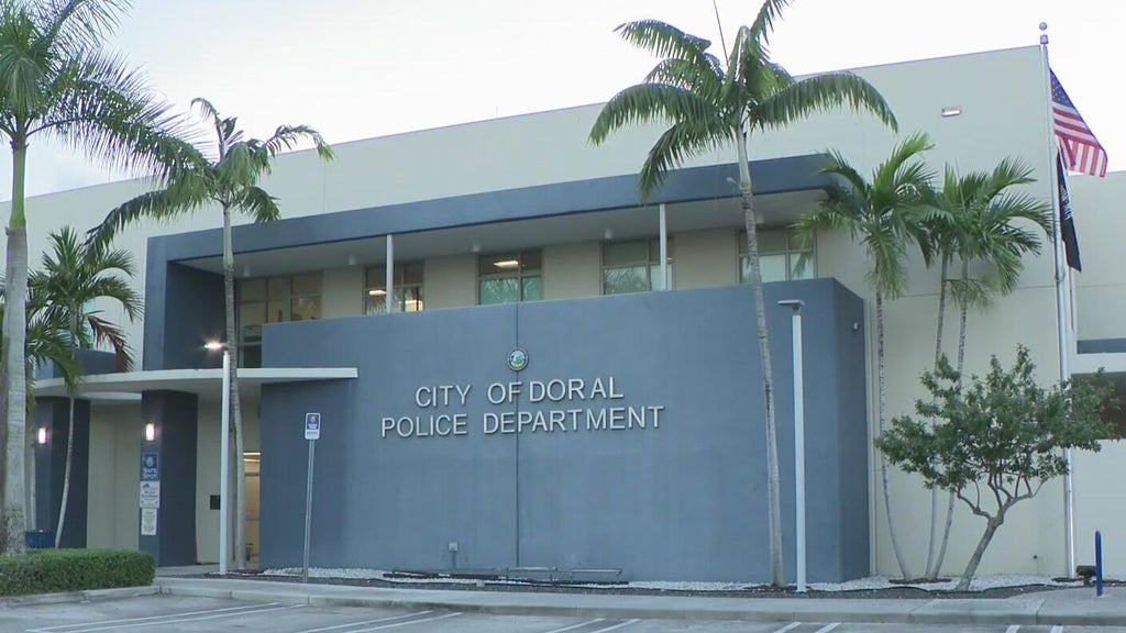 2 men accused of ambusing a buyer during a Facebook Marketplace transaction in Doral — CBS Miami, Boca Raton Community news