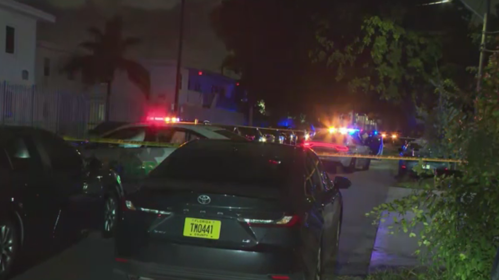 Woman grazed on side of head, man with shoulder wound after a reported shooting in Miami-Dade, deputies say — CBS Miami, Boca Raton Health news