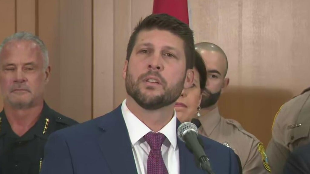 New arrest warrant issued for Cuba's Raúl Castro, Florida AG announces — CBS Miami, Boca Raton Community news
