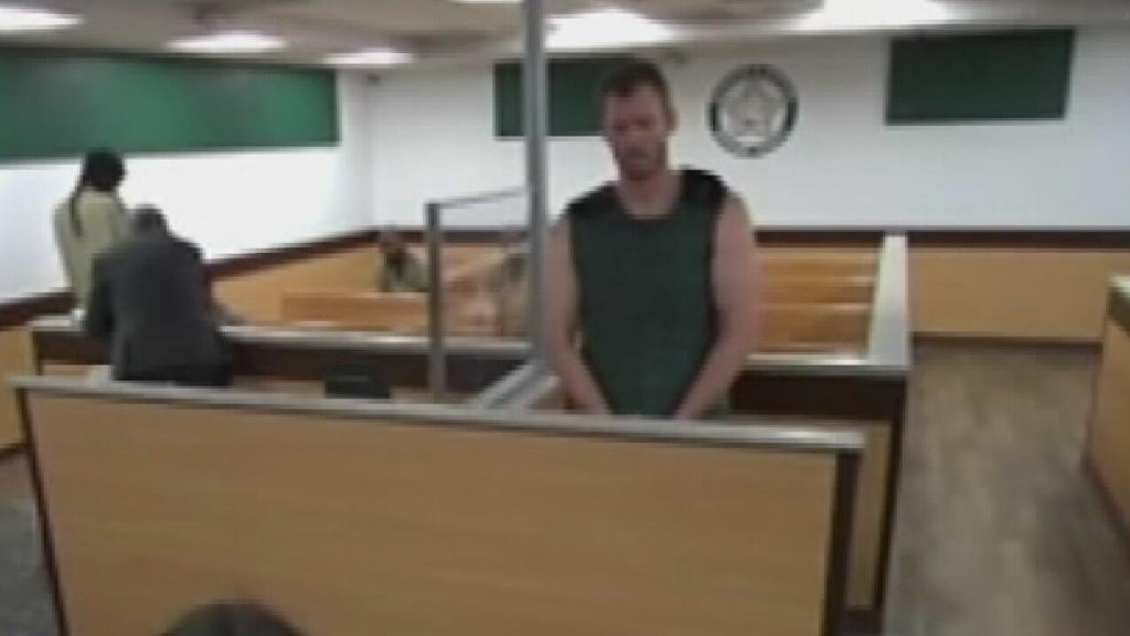 Lauderhill officer appears in court after being accused of taking over home of man who died — CBS Miami, Boca Raton Community news