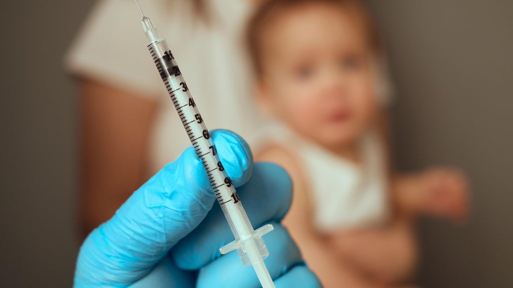 Family physicians ask administrative court to halt Florida's plan to end 4 school vaccines — CBS Miami, Boca Raton Health news