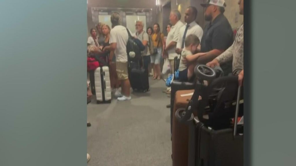 City of Miami cracks down on Brickell short term rentals — CBS Miami, Boca Raton Real Estate news