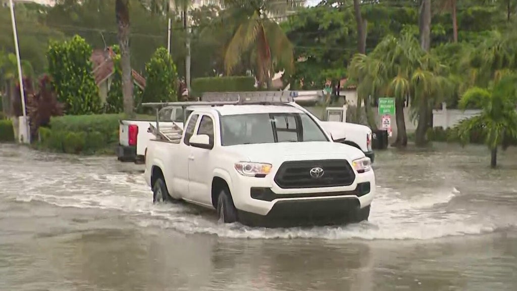 King tide flooding in South Florida could be worst so far as residents prepare for more surging water — Boca Raton Sports news