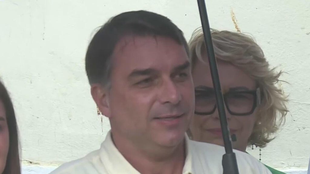 Reports vary on whereabouts of Flávio Bolsonaro after fleeing Brazil post presidential election — Boca Raton Community news