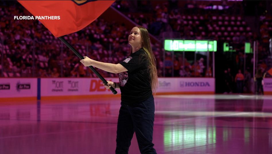 Florida Panthers host fifth annual 'Pink in the Rink' night to honor breast and cervical cancer survivors — WPTV Sports, Boca Raton Health news