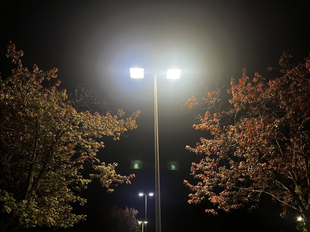 Brighter streetlights cut nighttime violence, but only for a while, study finds — Boca Raton Real Estate news