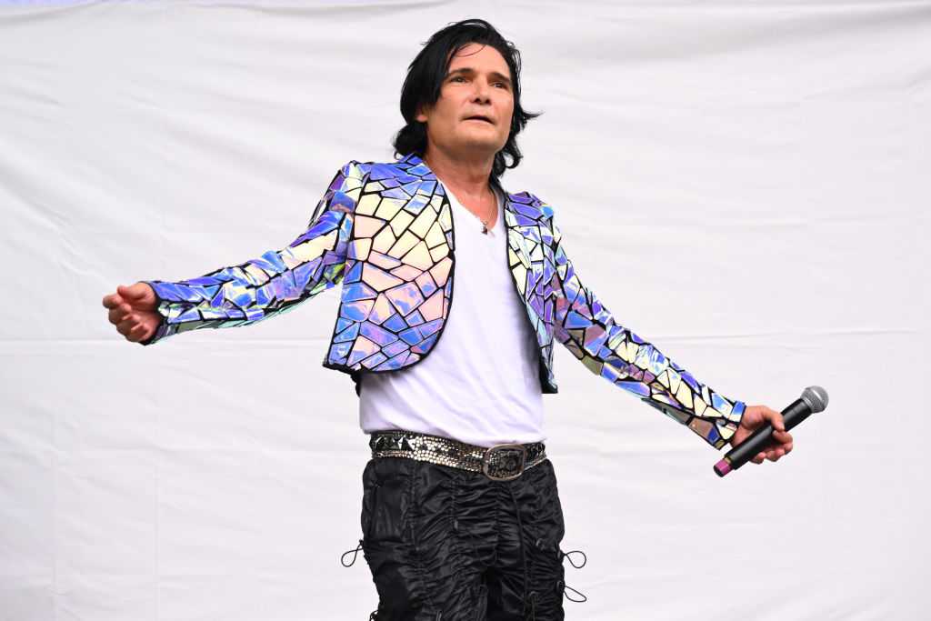 Corey Feldman hospitalized after medical emergency on flight — WPBF Entertainment Palm Beach