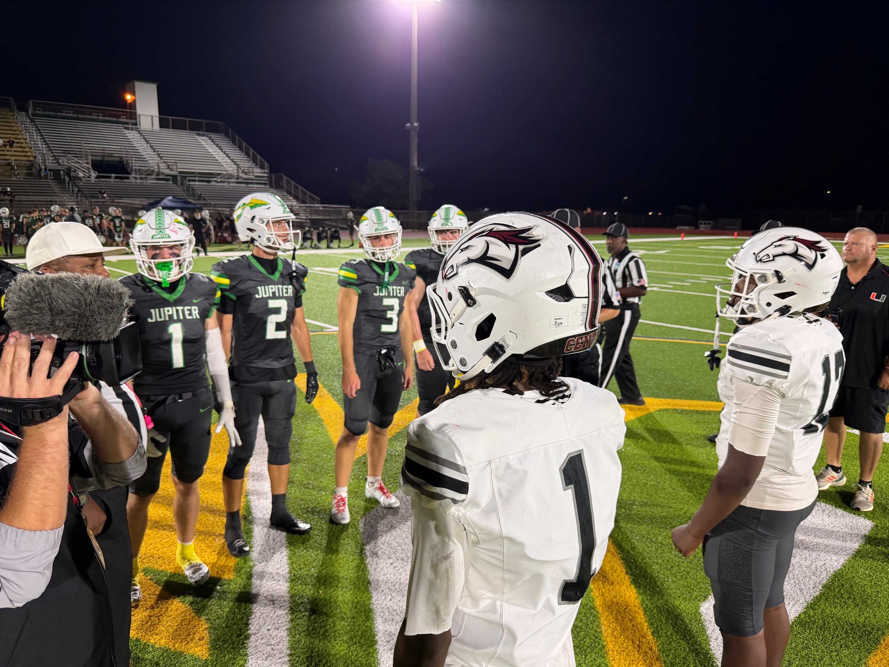 Week 9 Friday night high school football scores and highlights — WPBF Sports Palm Beach