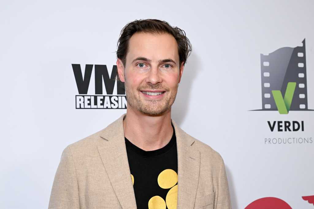 Lawsuit filed against 'Princess Diaries' actor: Couple alleges elder abuse, fraud — WPBF Entertainment Palm Beach, Boca Raton Arts news