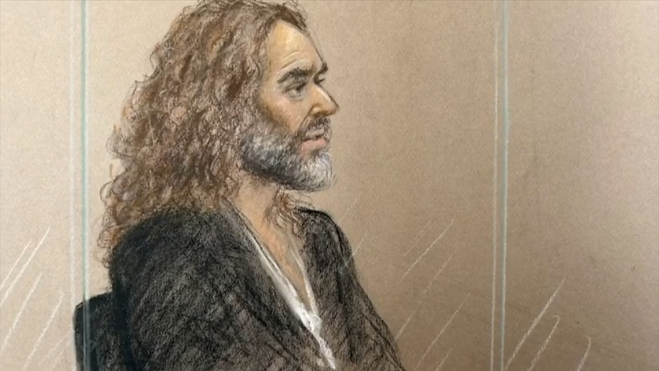 UK prosecution labels Russell Brand a ruthless sexual predator at opening of his sex assault trial — WSVN Entertainment, Boca Raton Real Estate news