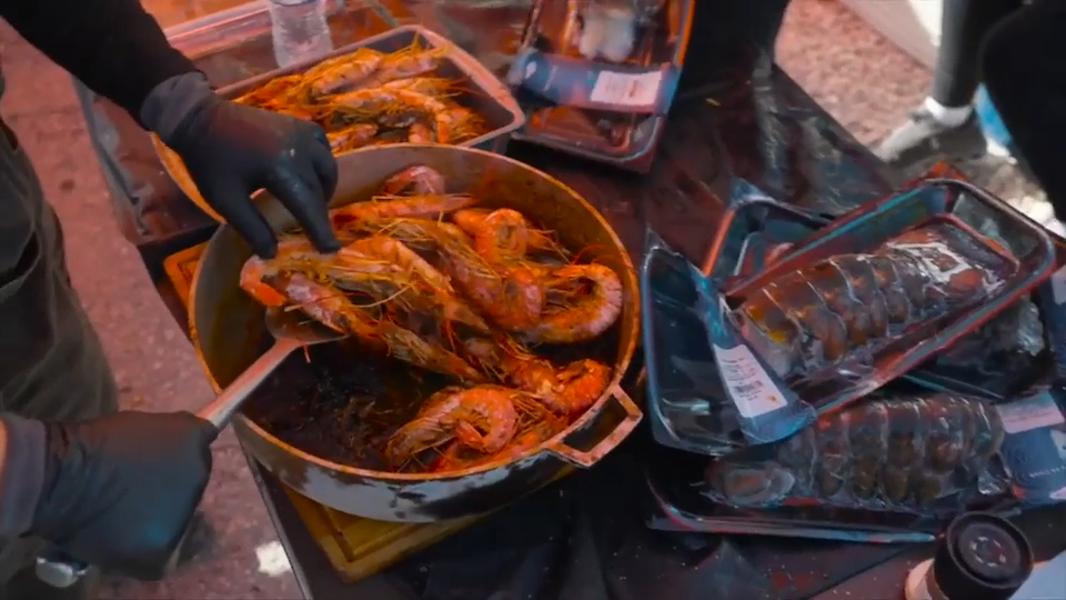 South Florida Seafood Festival in Wynwood features open bar and kids cooking contest — WSVN Entertainment, Boca Raton Dining news